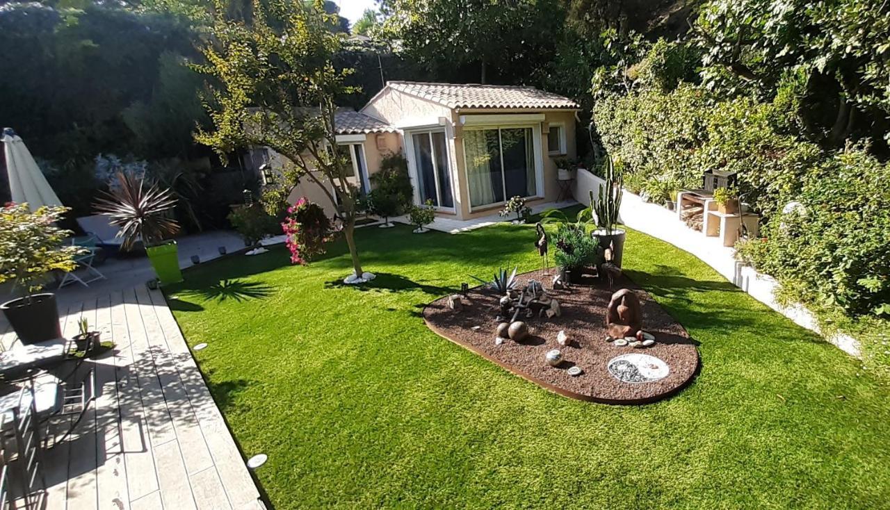 Dans Un Jardin Bb Et Jacuzzi Bed and Breakfast Mandelieu Exteriör bild