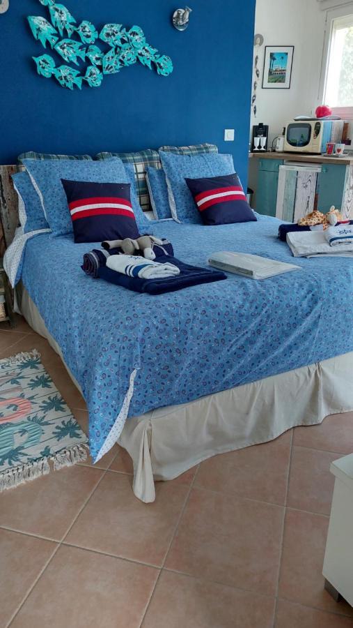 Dans Un Jardin Bb Et Jacuzzi Bed and Breakfast Mandelieu Exteriör bild