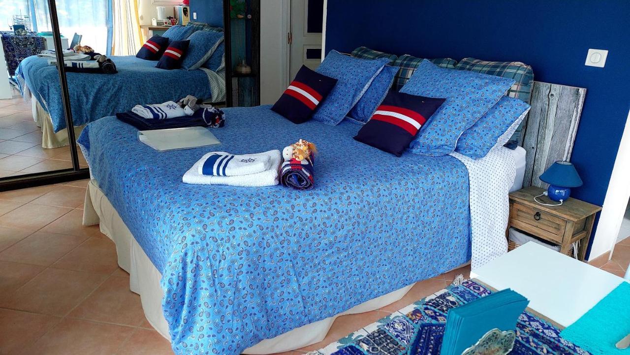 Dans Un Jardin Bb Et Jacuzzi Bed and Breakfast Mandelieu Exteriör bild